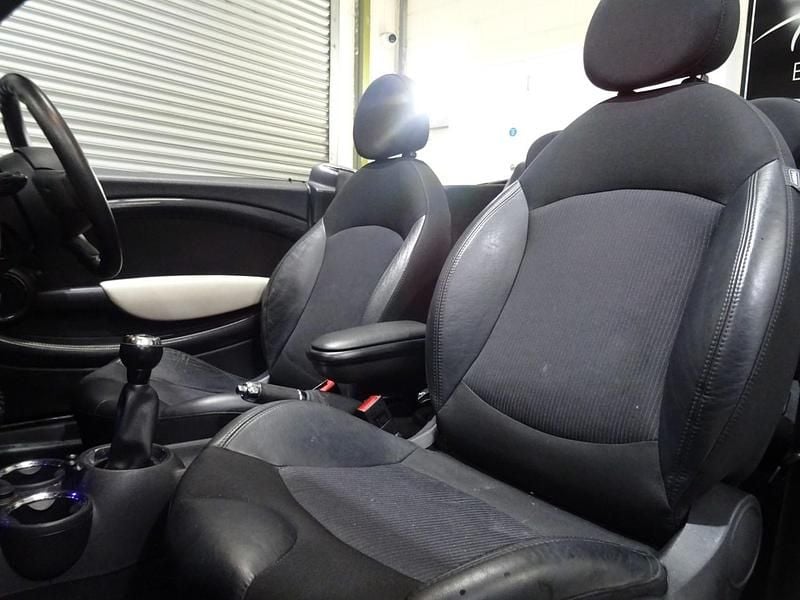 Used Mini Cooper S Cabriolet 184 HP (135 kW) 2013 Silver Cabriolet