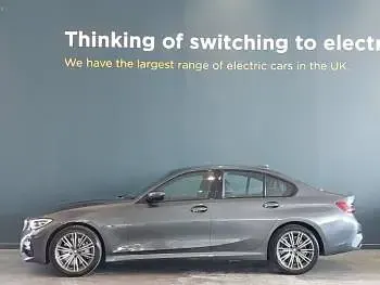 Begagnad BMW 330e M Sport 292 HK (214 kW) 2022 Grå Sedan