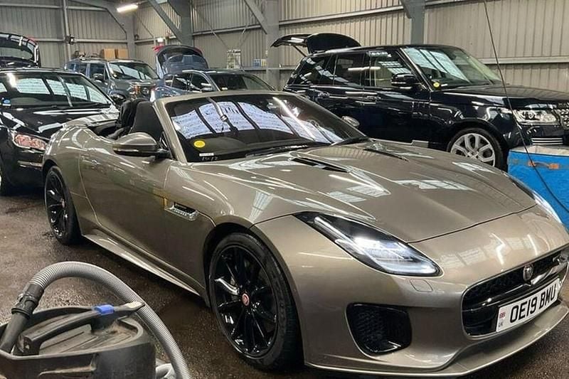 Used Jaguar F-Type R-Dynamic 300 HP (220 kW) 2019