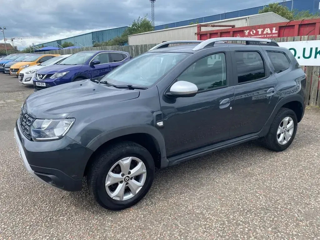 Used Dacia Duster Comfort 115 HP (84 kW) 2019 Grey SUV
