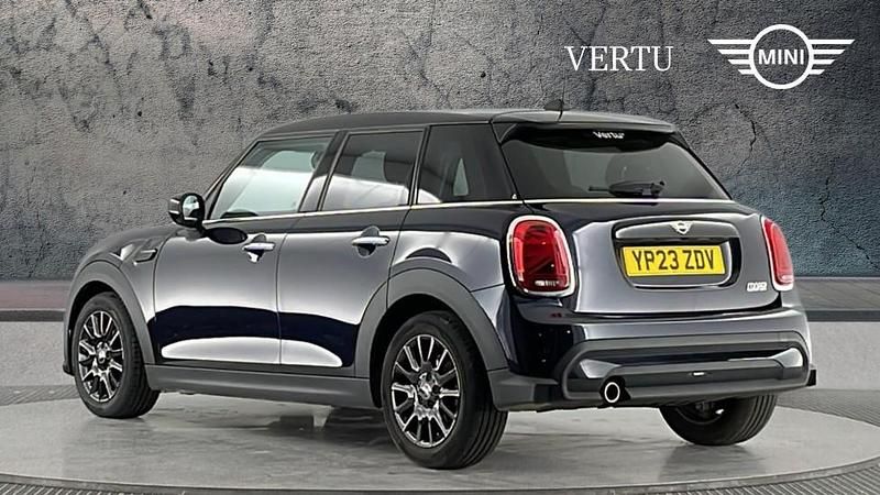 Used Mini Cooper Classic 136 HP (100 kW) 2022 Black Hatchback