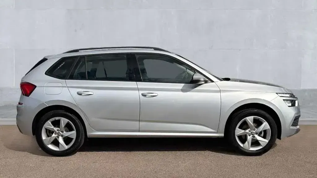 Used Skoda Kamiq SE 110 HP (80 kW) 2023 Silver SUV