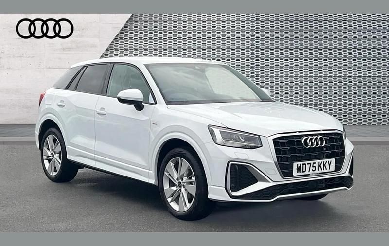 New Audi Q2 S-Line 147 HP (108 kW) 2025 White SUV