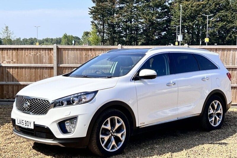 White Used 2015 Kia Sorento 4 SUV | £13,500 (Good price) - Image 1/1