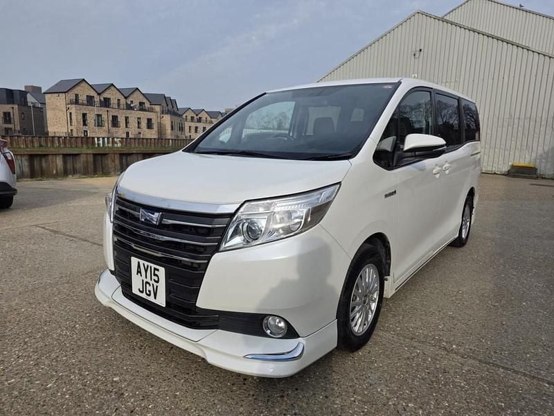 Used Toyota Noah 2026 White MPV
