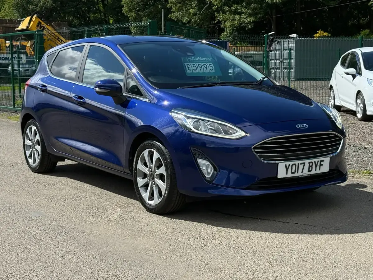 Used Ford Fiesta Zetec 100 HP (73 kW) 2017 Blue Hatchback