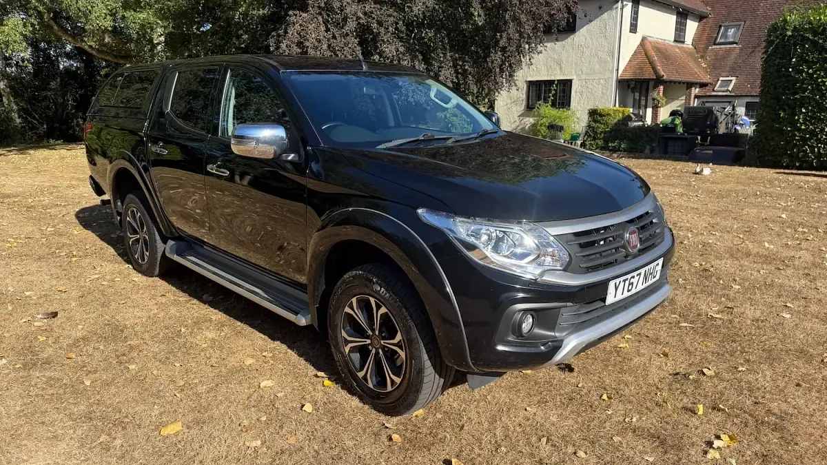 Used Fiat Fullback 180 HP (132 kW) 2017 Black Pickup