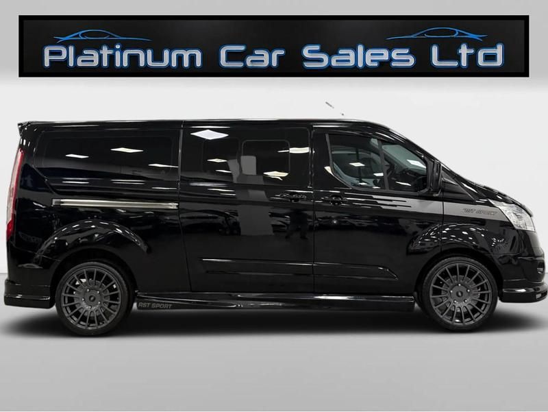 Used Ford Tourneo Custom Sport 125 HP (91 kW) 2015 Black Van