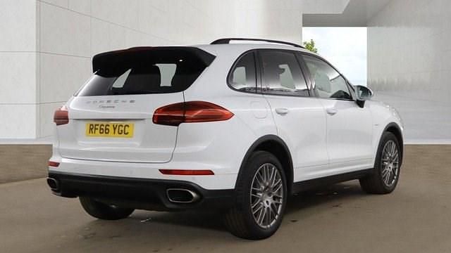 Usado Porsche Cayenne 262 HP (192 kW) 2016 Branco SUV