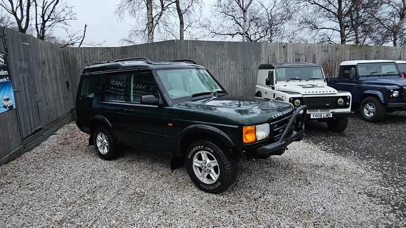 Green Used 2001 Land Rover Discovery 2 S SUV | £3,999 (Fair price) - Image 1/4