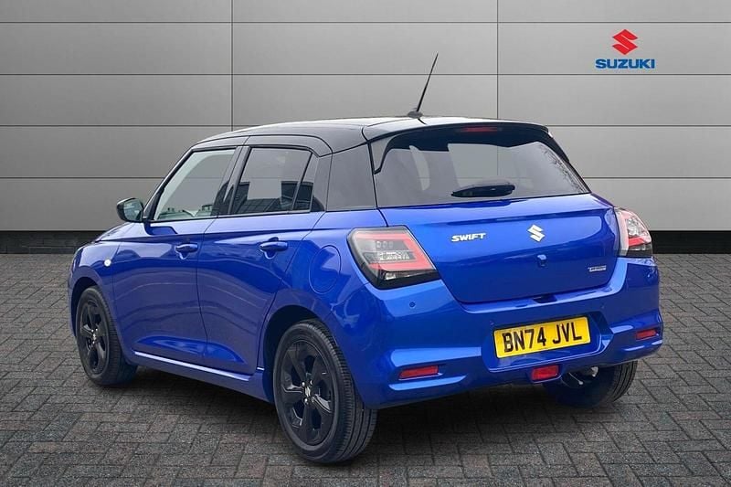 Used Suzuki Swift 82 HP (60 kW) 2024 Blue Hatchback