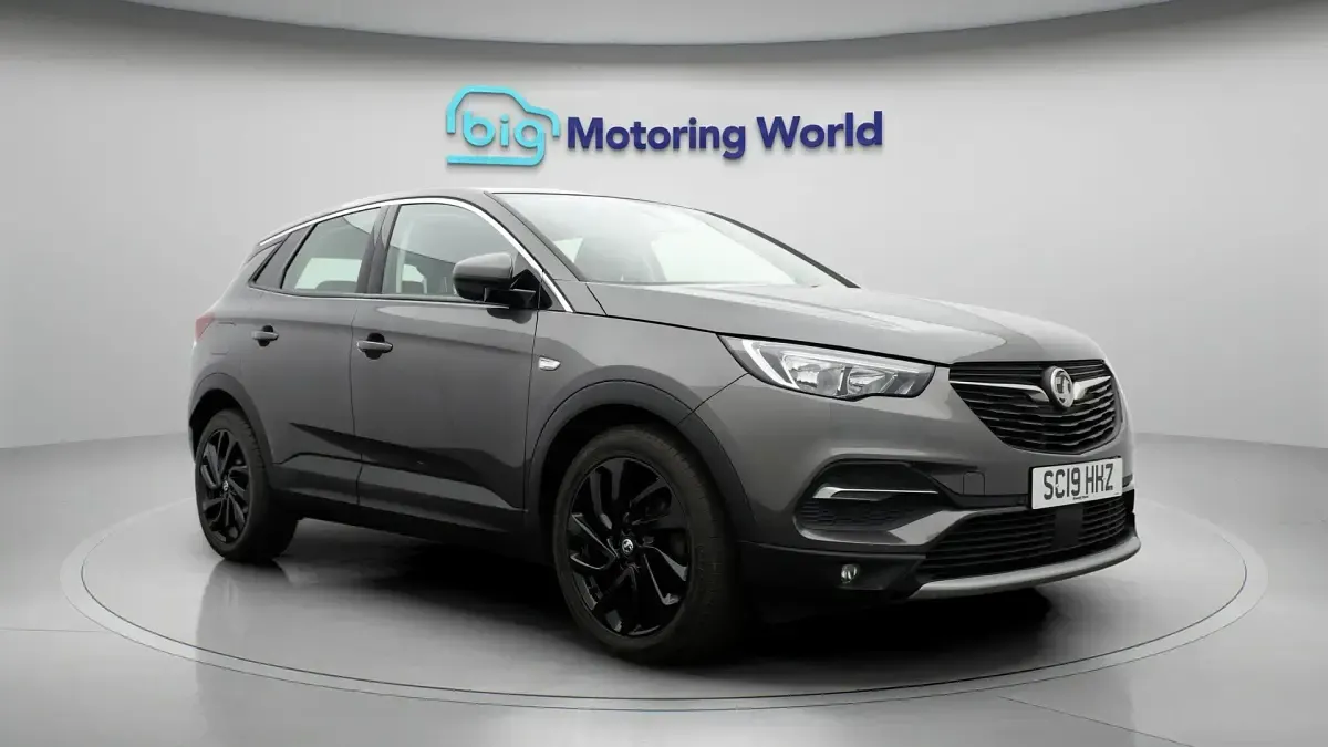 Used Vauxhall Grandland X Elite 131 HP (96 kW) 2019 SUV