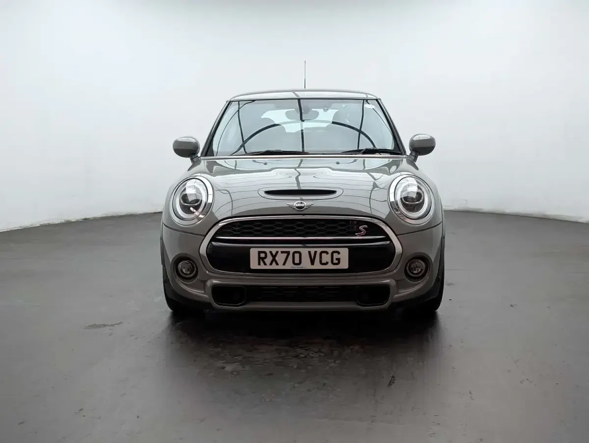 Usado Mini Cooper S Classic 2020 Gris Utilitario