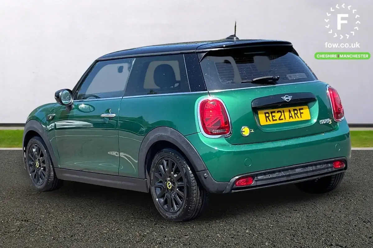 Used Mini Cooper S Hatch 135 kW (184 HP) 2021 Green Hatchback