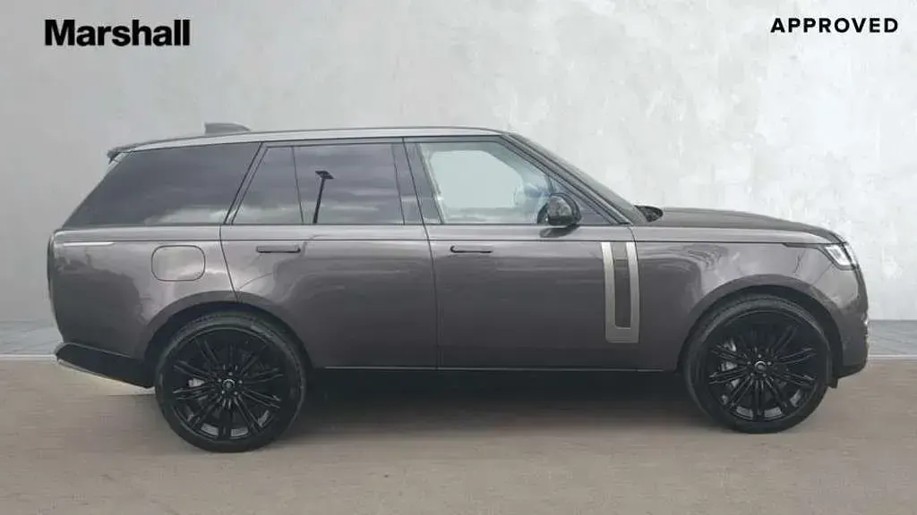 Used Land Rover Range Rover HSE 300 HP (220 kW) 2024 Grey SUV