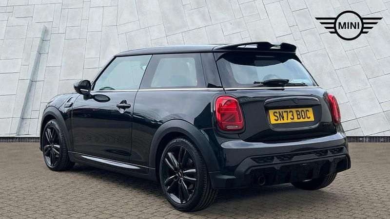 Used Mini Cooper Hatch 134 HP (98 kW) 2023 Black Hatchback