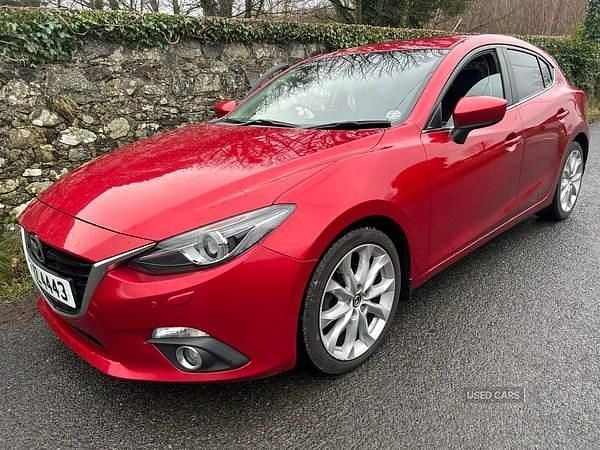 Used Mazda 3 Inclusive 165 HP (121 kW) 2014 Red Hatchback