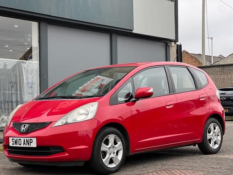 Used Honda Jazz ES 100 HP (73 kW) 2010 Red Hatchback