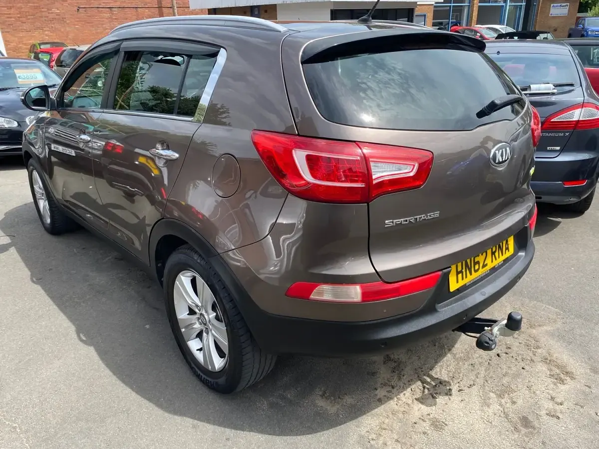 Used Kia Sportage 115 HP (84 kW) 2012 Brown SUV