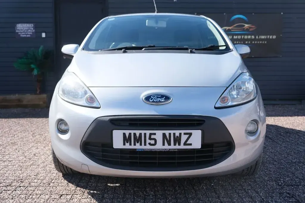 Used Ford Ka Zetec 69 HP (50 kW) 2015 Silver Hatchback