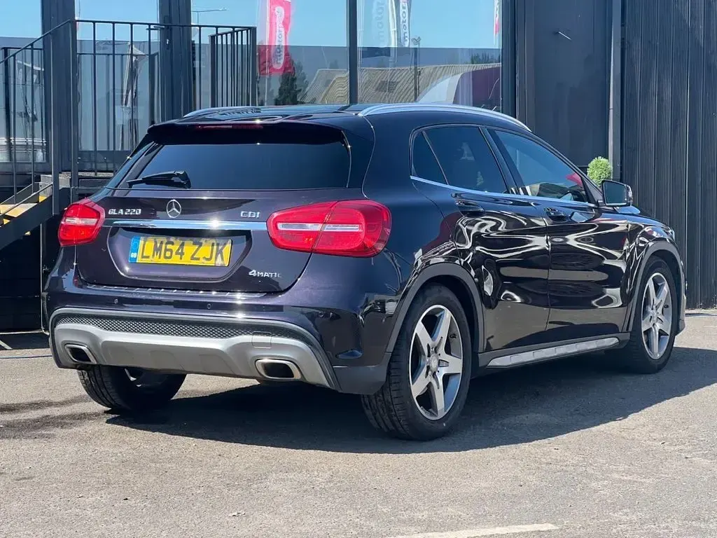 Used Mercedes GLA220 AMG line 170 HP (125 kW) 2014 Purple SUV
