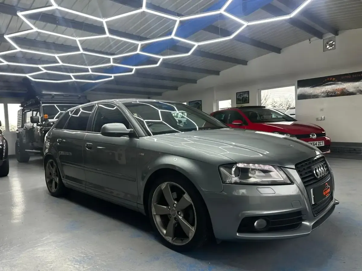 Usado Audi A3 Black Edition 2012 Gris Utilitario