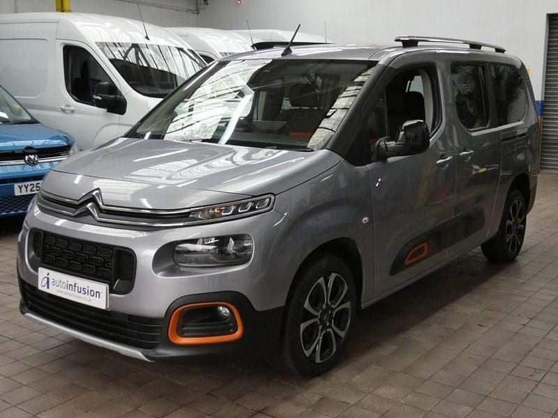 Used Citroën Berlingo XTR 130 HP (95 kW) 2022 Grey MPV