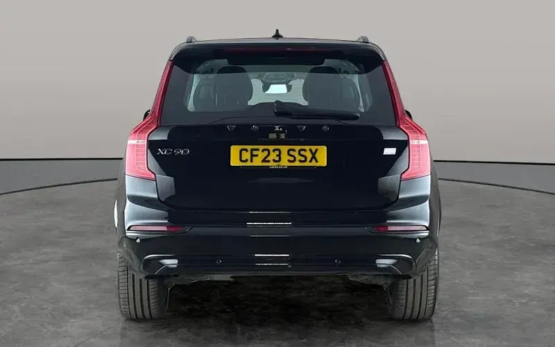 Used Volvo XC90 Plus 455 HP (334 kW) 2023 Black SUV