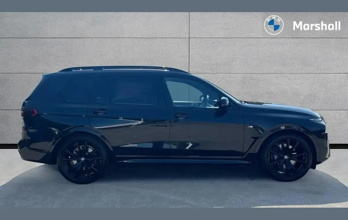 Used BMW X7 M Sport 380 HP (279 kW) 2025 Black SUV