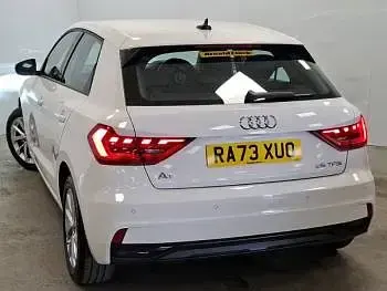 Used Audi A1 Sport 95 HP (69 kW) 2024 White SUV