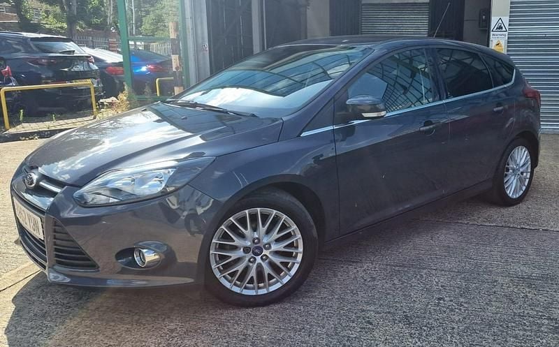 Grey Used 2013 Ford Focus Zetec Hatchback | £2,999 (Good price) - Image 1/4
