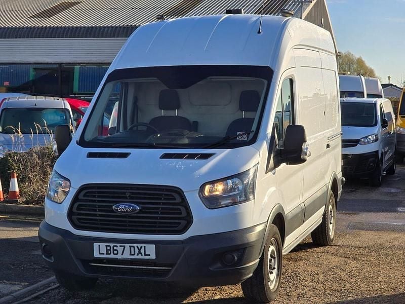 Begagnad Ford Transit 130 HK (95 kW) 2018 Vit Van