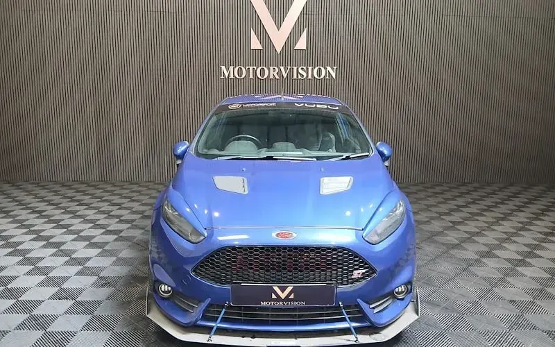 Used Ford Fiesta ST 182 HP (133 kW) 2016 Blue Hatchback