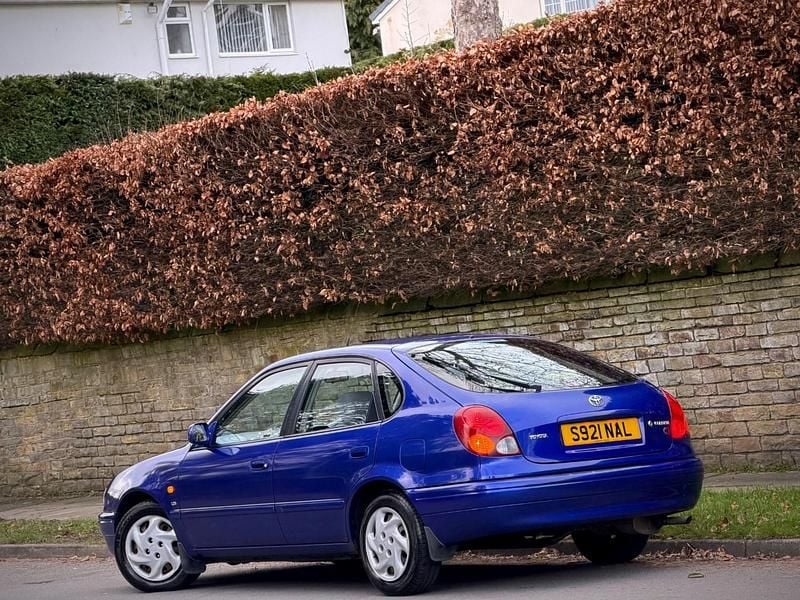 Used Toyota Corolla 110 HP (80 kW) 1998 Blue Hatchback