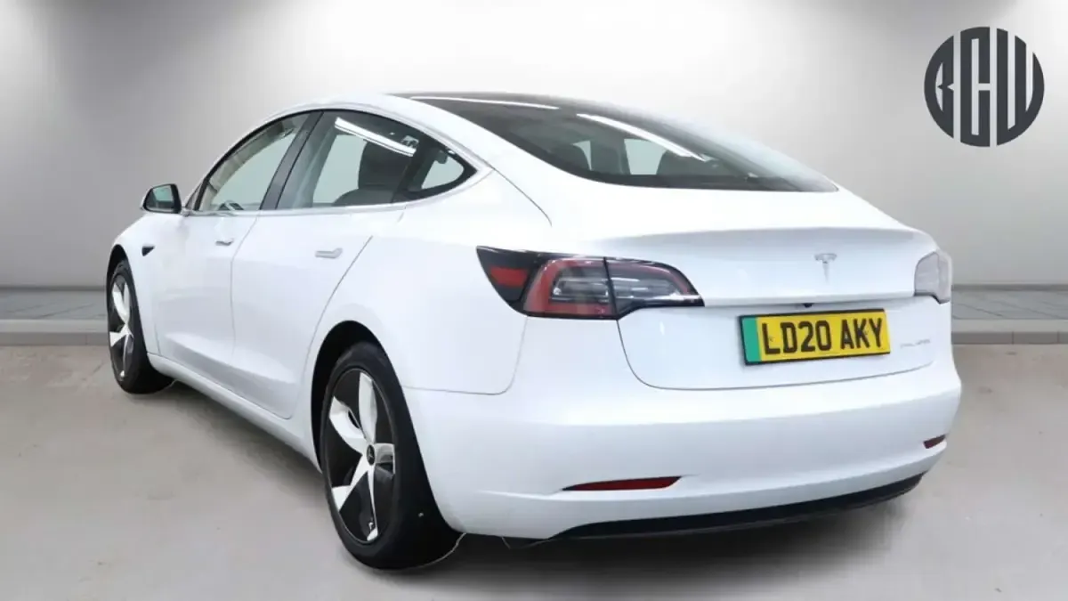 Usado Tesla Model 3 Long Range AWD 366 kW (498 CV) 2020 Blanco Berlina