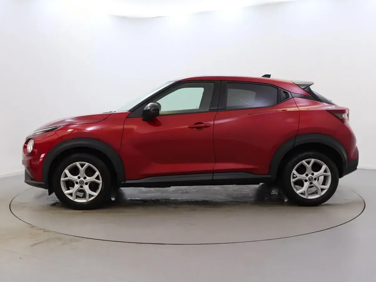 Usado Nissan Juke N-Connecta 114 CV (83 kW) 2021 Rojo SUV
