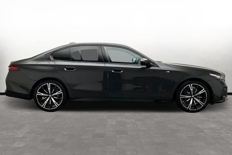 Used BMW 520 M Sport 205 HP (150 kW) 2025 Grey