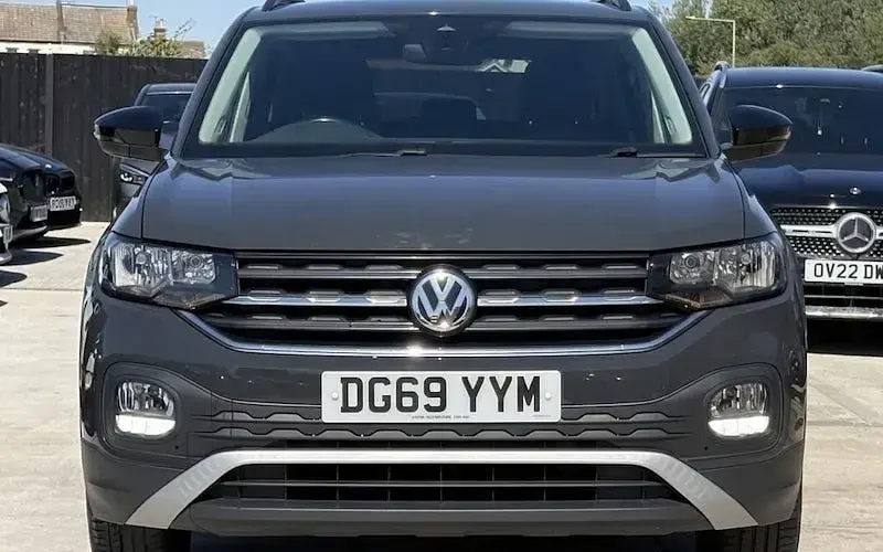 Used VW T-Cross SE 95 HP (69 kW) 2023 SUV