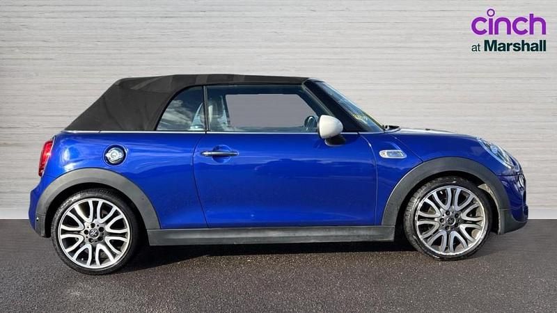Usado Mini Cooper S 192 HP (141 kW) 2018 Azul Citadino