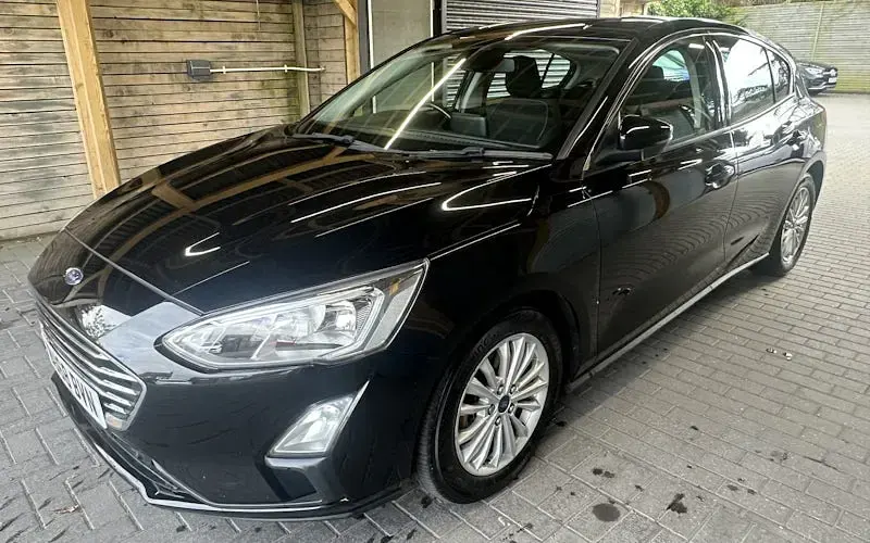 Used Ford Focus Titanium 125 HP (91 kW) 2018 Black Hatchback