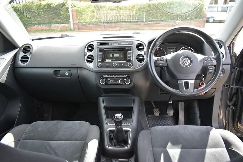 Used VW Tiguan Match 177 HP (130 kW) 2013 Grey SUV