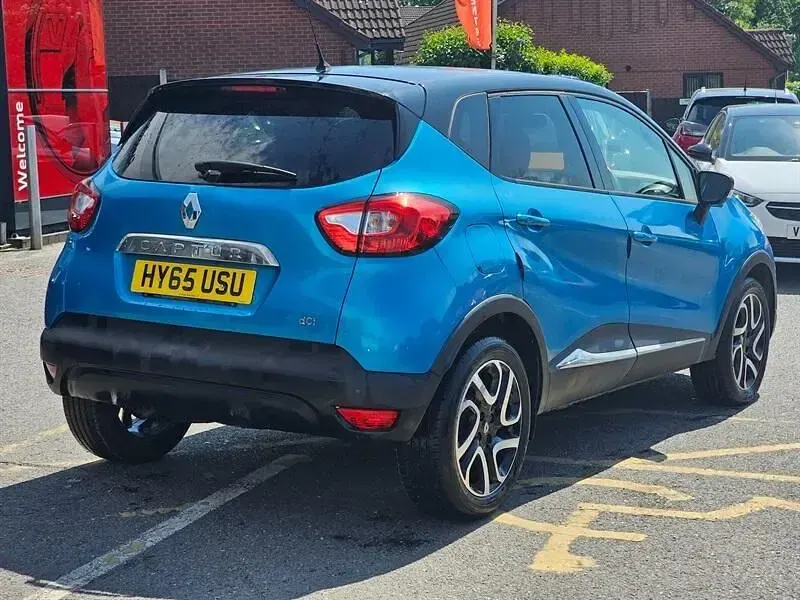 Second-hand Renault Captur Dynamique 90 CP (66 kW) 2015 Albastru SUV