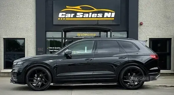 Używany VW Touareg Black Edition 286 KM (210 kW) 2023 Czarny SUV
