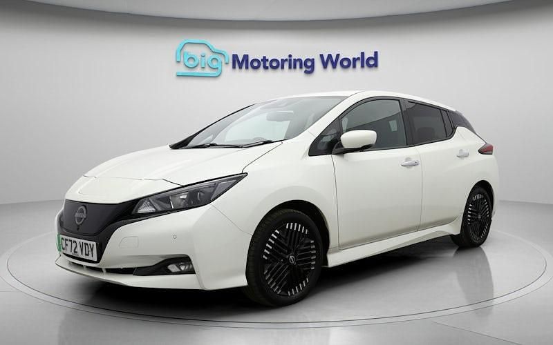 Used Nissan Leaf N-Connecta 110 kW (150 HP) 2025 Hatchback