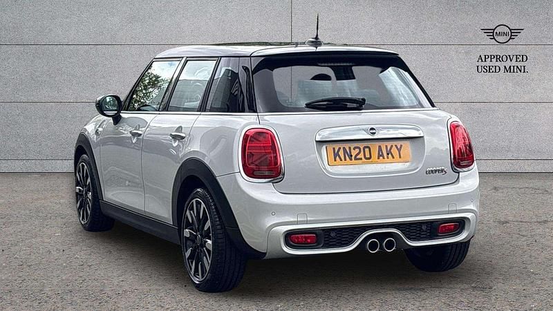 Used Mini Cooper S Exclusive 189 HP (139 kW) 2020 Silver Hatchback