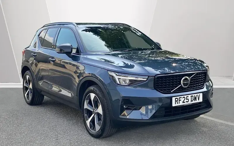 Used Volvo XC40 Plus 163 HP (119 kW) 2025 SUV