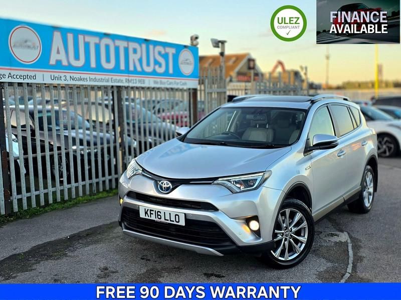 Silver Used 2016 Toyota RAV4 Estate | £13,495 (A bit pricey) - Image 1/3