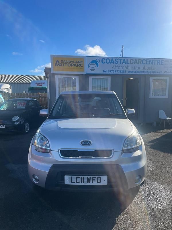 Silver Used 2011 Kia Soul 2 SUV | £2,499 (Good price) - Image 1/4