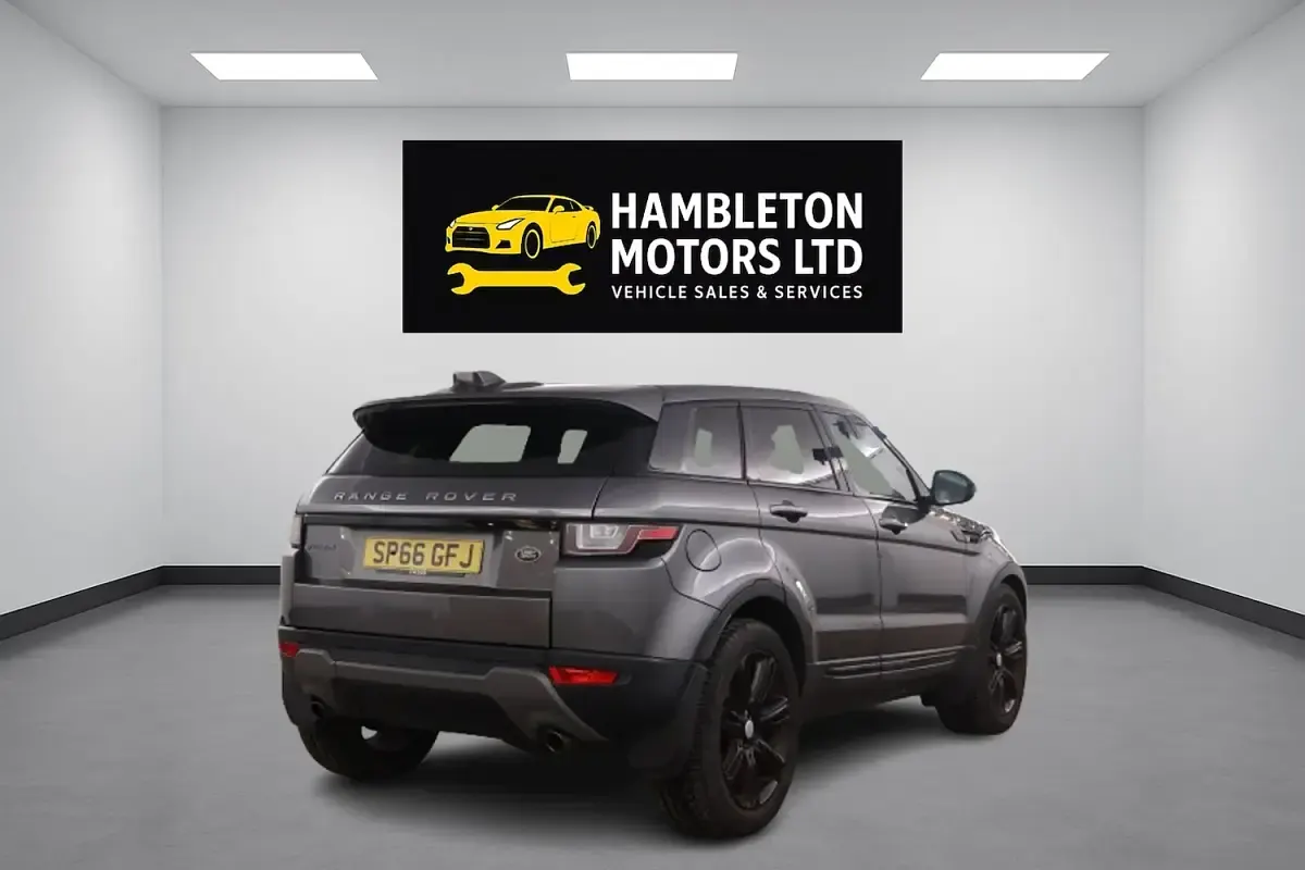Used Land Rover Range Rover evoque SE 2016 Grey Estate