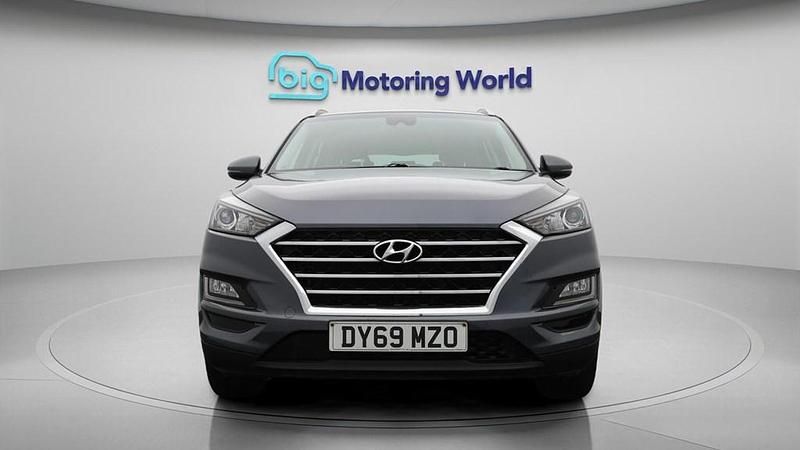 Used Hyundai Tucson SE 132 HP (97 kW) 2019 Grey SUV